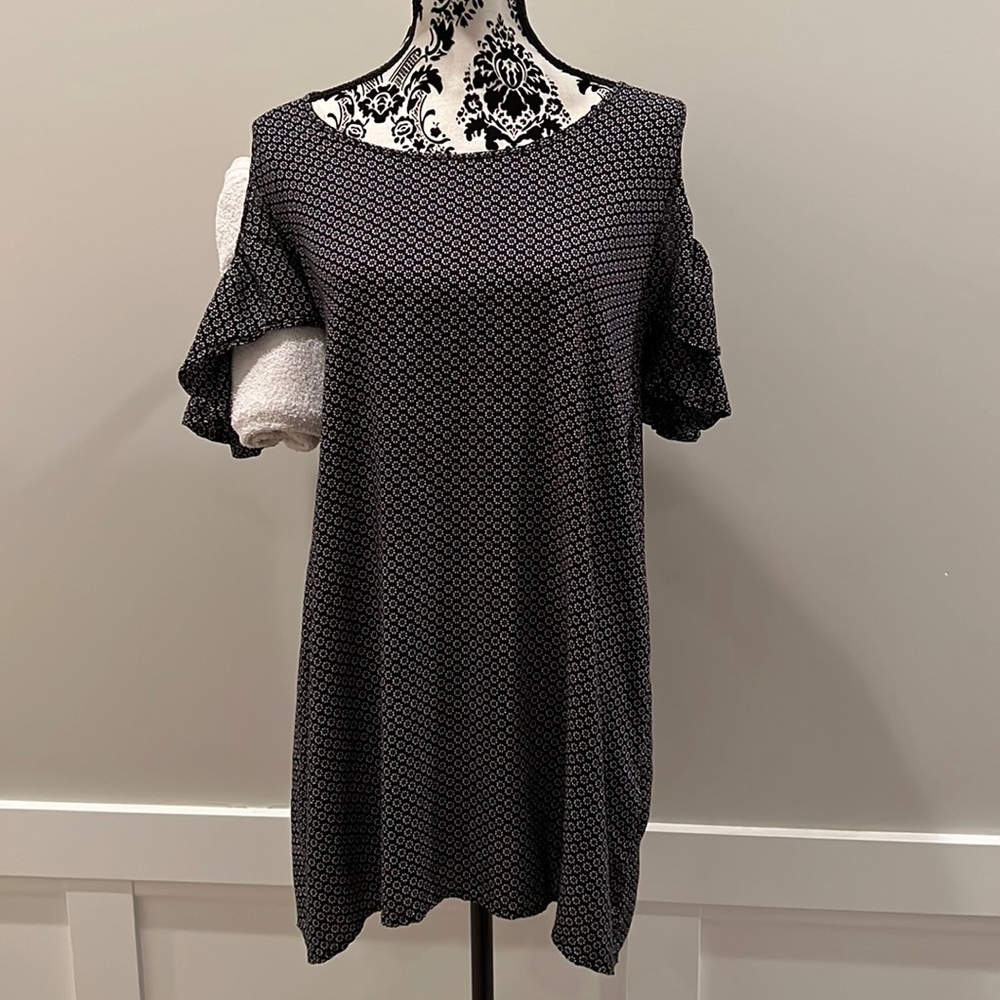 Rock & Religion Cold Shoulder Loose Dress, 12